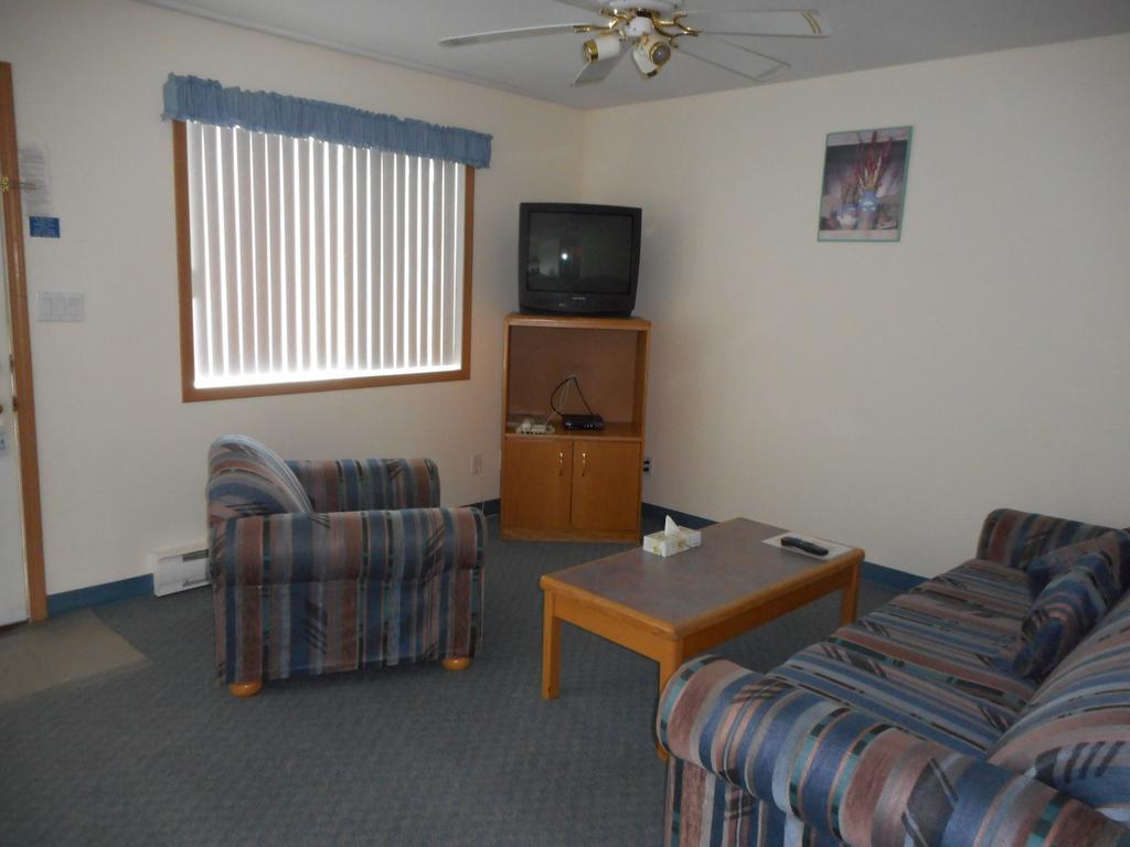 Blue River Motel Exterior photo